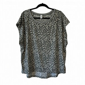 Leopard Print Cap Sleeve Grey & Black Scoop Hem Top | CY Fashion - Size Large
